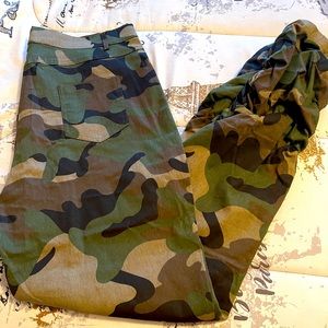 Camouflage stacked pants